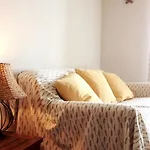 Cozy - 350 From The Sea - And Bright With Balcony -